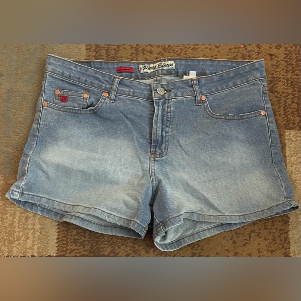 Womens size 11 paris blues jeans denim shorts